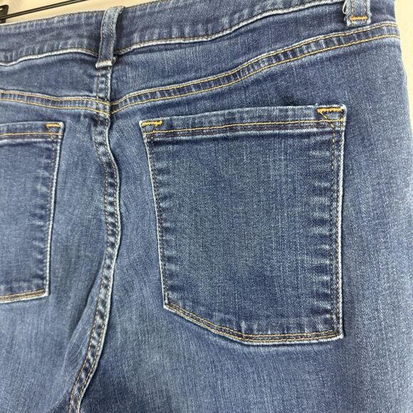 L.L. Bean Classic Fit Straight Petite Jeans - Picture 6 of 10